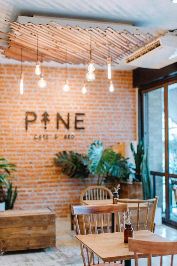 Pine Cafe'&Bed Hotel Phra Nakhon Si Ayutthaya Esterno foto
